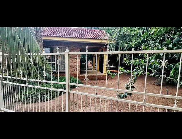 4 BEDROOM HOUSE FOR SALE IN FERRYVALE